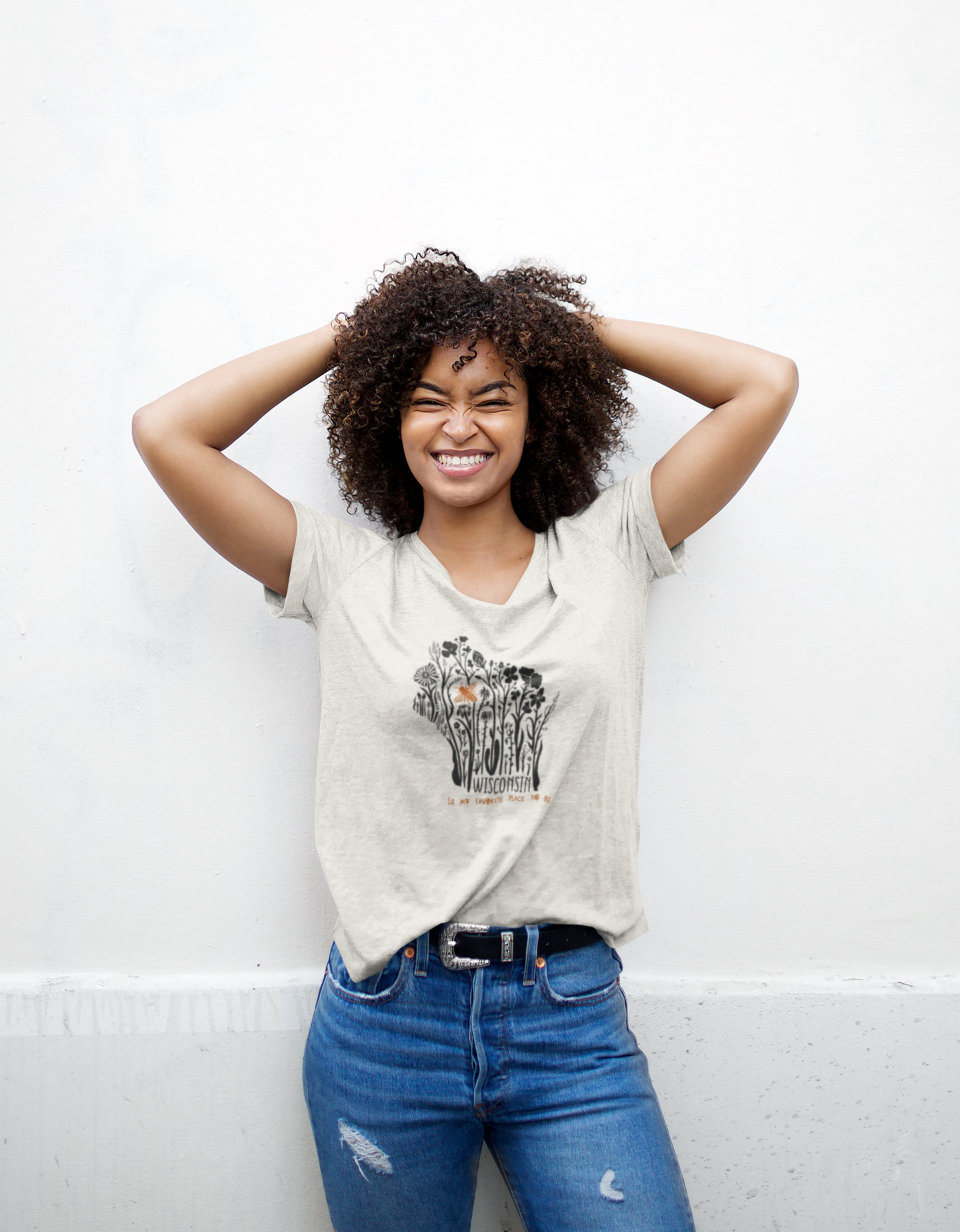 Wisconsin is My Favorite Place to Bee Unisex Tee